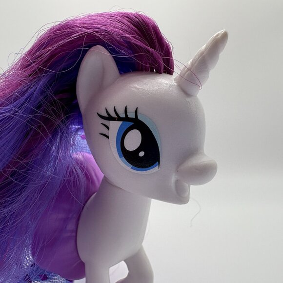 My Little Pony (MLP) The Movie Rarity Sparkling & Spinning 2017 G4 (SKU: 339TO) - Picture 4 of 8